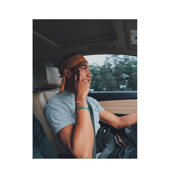 Meet your Posher, Alex - Picture 1 of 1